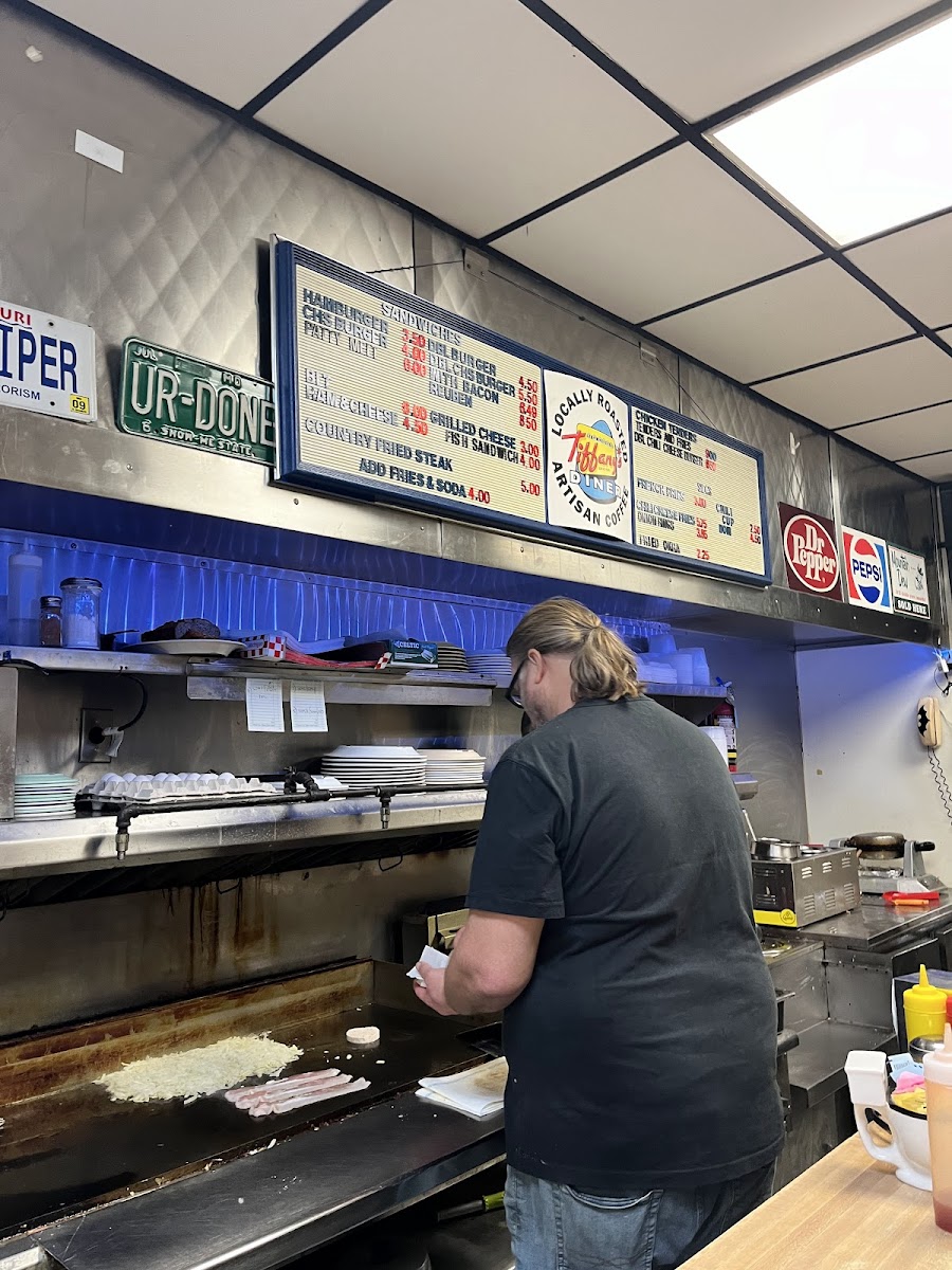 Banner Tiffany's Original Diner 03